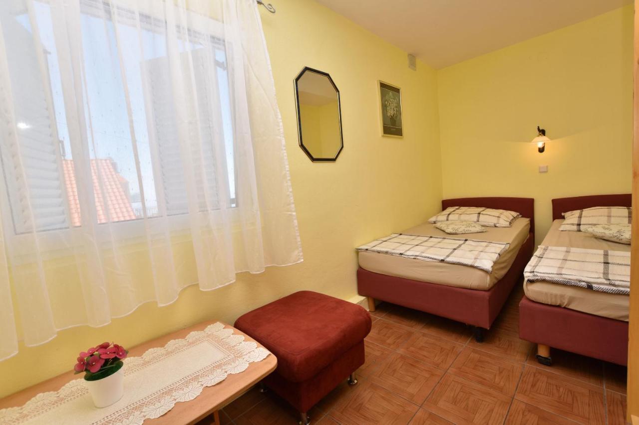Apartments Jurkic Dolac Exterior photo