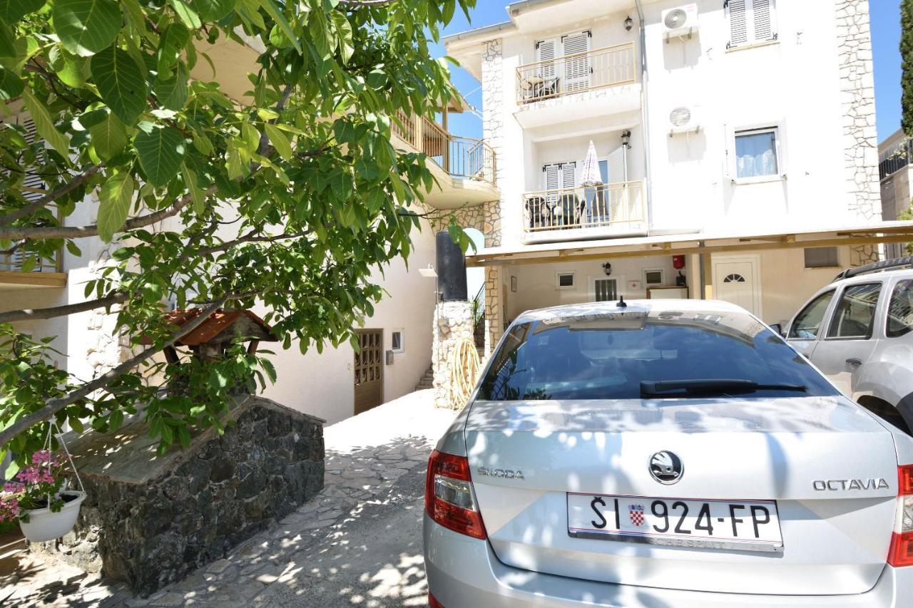 Apartments Jurkic Dolac Exterior photo